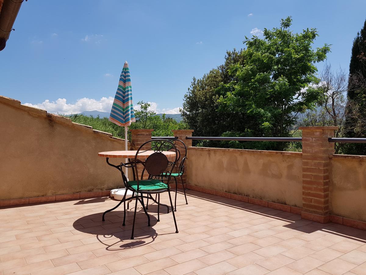 Agriturismo Bio Le 4 Stagioni Porrona ภายนอก รูปภาพ