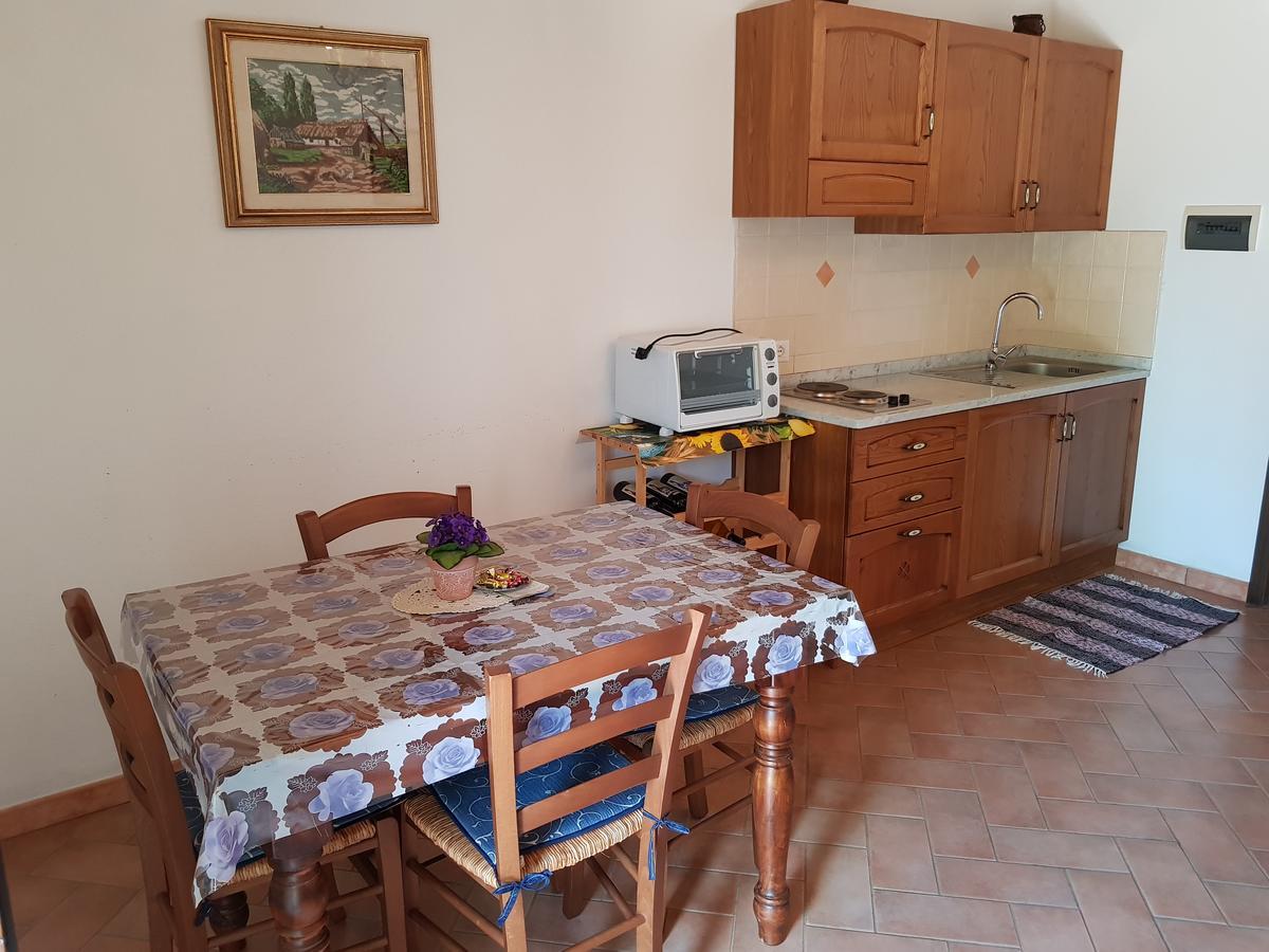 Agriturismo Bio Le 4 Stagioni Porrona ภายนอก รูปภาพ