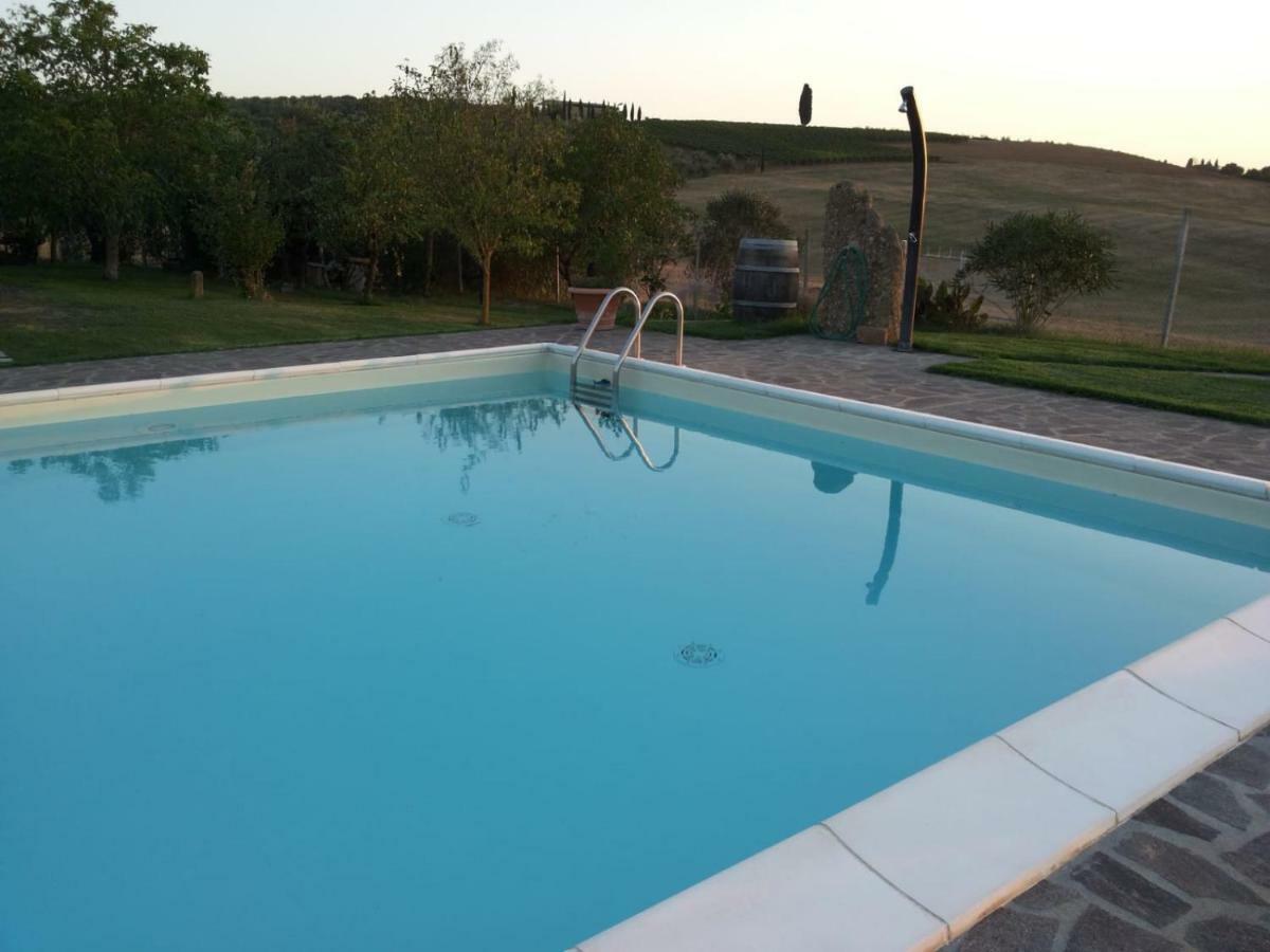 Agriturismo Bio Le 4 Stagioni Porrona ภายนอก รูปภาพ